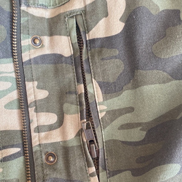 Sanctuary Designed In Los Angeles Military Zip Front Jacket  size XS - Picture 3 of 13